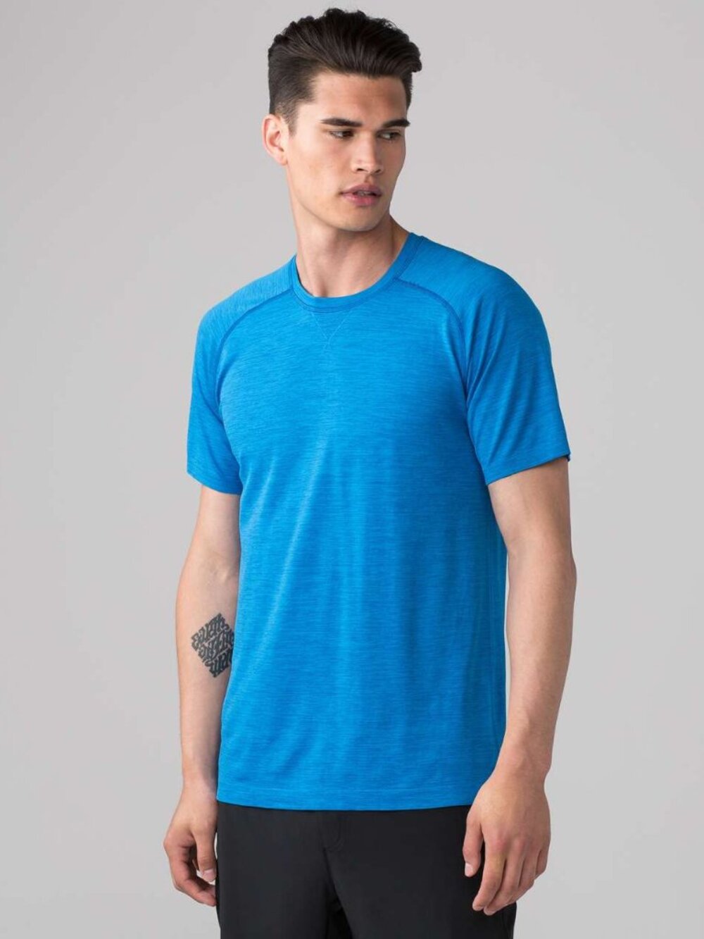 Lululemon Men's Metal Vent Tech Short Sleeve - Blue